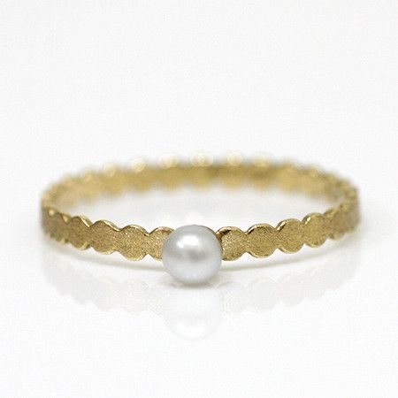 Do You Know Your Birthstone? Elevate Your Beauty and Fortune with Birthstone Rings ♡にて紹介している画像