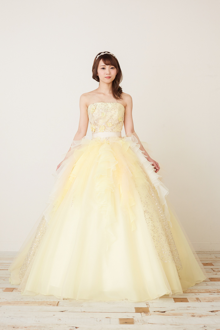 Attention Budget Brides! "Chunoir Wedding" is the Hot Spot for Colorful Dresses Under 140,000 Yen – Hurry to Make Your Reservation!にて紹介している画像