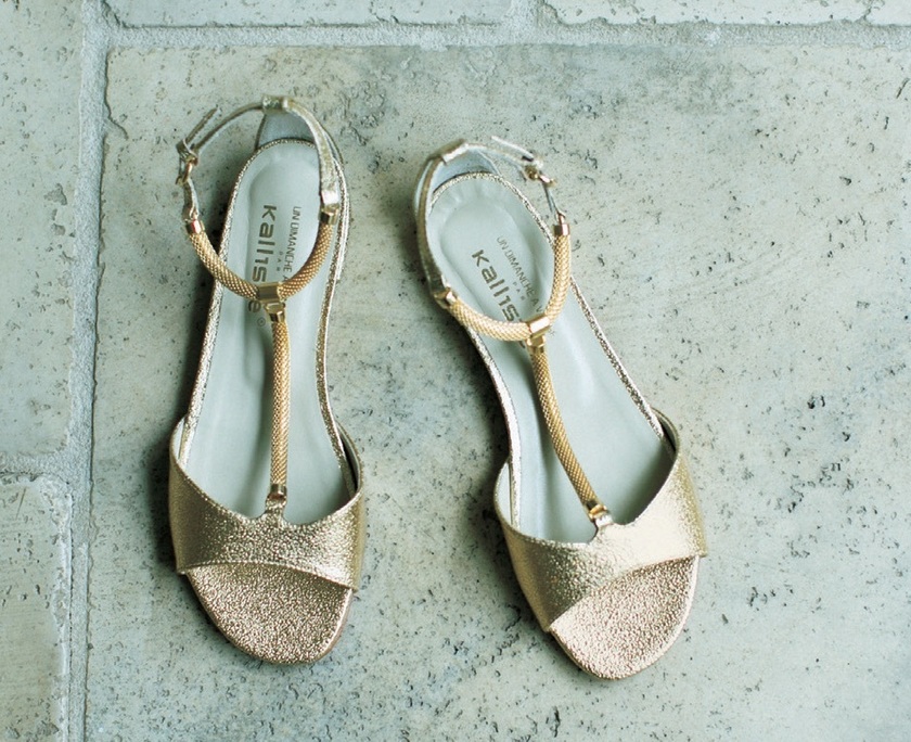 "Discover Your Own Cinderella Shoes: 8 Shoe Brands That Exude Quality and Boost Your Confidence!"にて紹介している画像