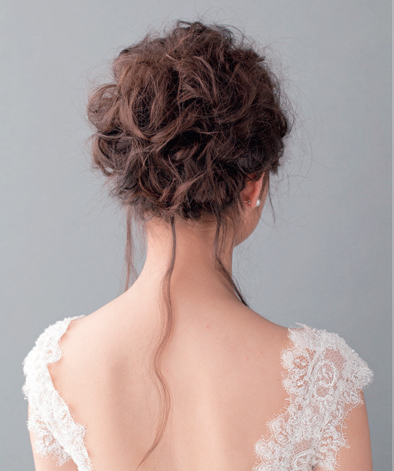 "Strive for a 360-Degree All-Around Beauty! 4 Popular Soft and Airy Hairstyles for Brides that Elegantly Showcase Individuality*"にて紹介している画像