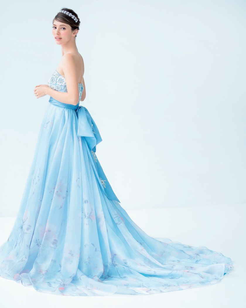 写真映え抜群♡お洒落すぎる「シャーベットカラードレス」８選＊にて紹介している画像