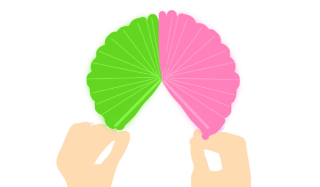 Charming Round Honeycomb Balls: Creative Ideas for Your Destination Wedding♡にて紹介している画像