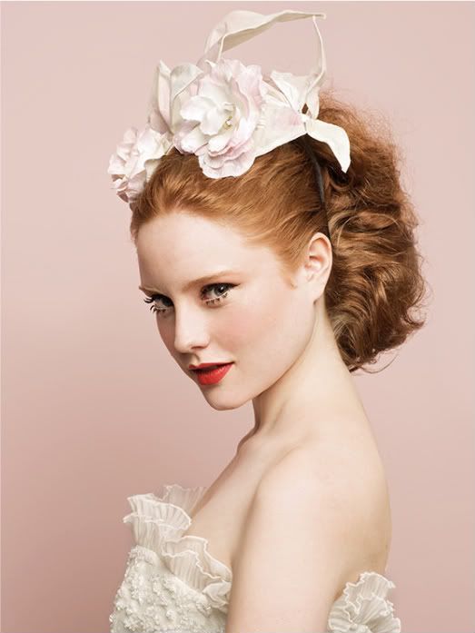 セクシーな魅力にドキッ♡赤リップは女を上げる魔法のアイテム＊にて紹介している画像