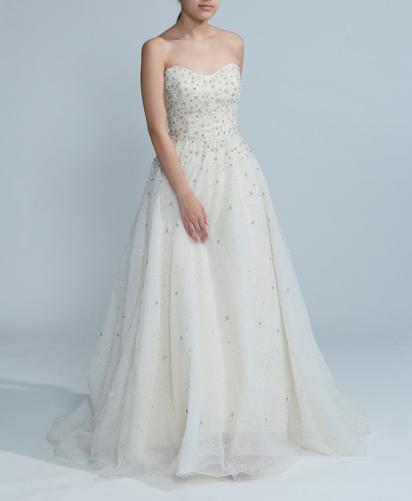 憧れ海外ブランドが半額以下！お譲りよりもお得な人気USEDドレスが沢山揃う通販ショップに大注目＊にて紹介している画像