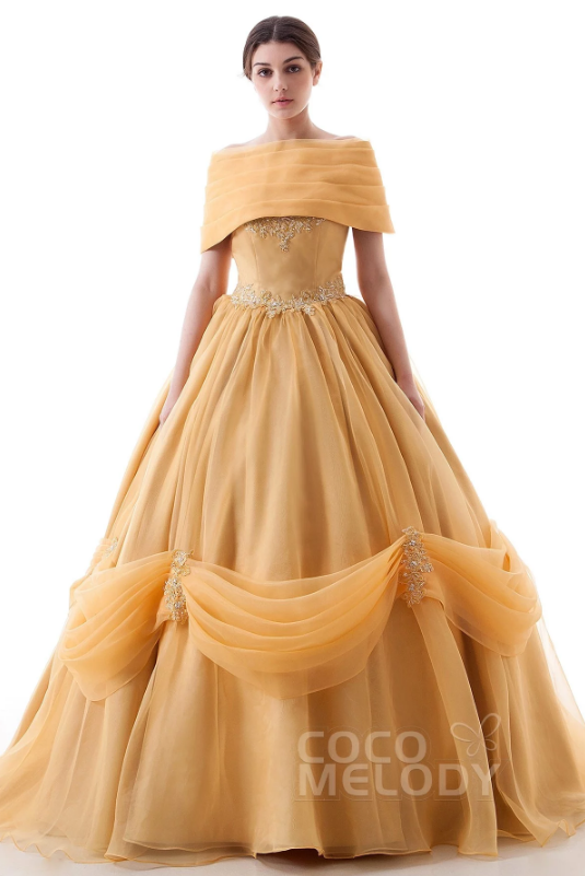 胸きゅんドレスが5万円から♡リーズナブルなのにすべてが可愛すぎる『ココメロディ』のドレスカタログ♩にて紹介している画像