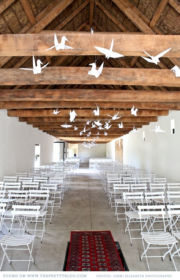 "Japanese Origami: The Growing Trend in DIY Weddings Abroad, Filled with Colorful Designs and Wishes!"にて紹介している画像