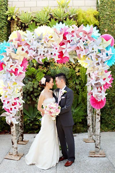 "Japanese Origami: The Growing Trend in DIY Weddings Abroad, Filled with Colorful Designs and Wishes!"にて紹介している画像