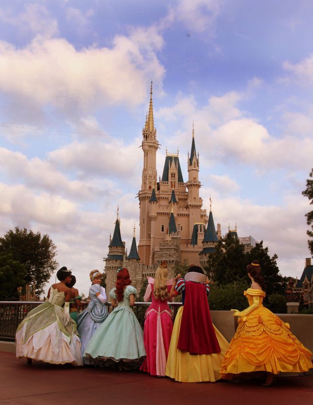 ブライズメイドがプリンセス？！プリンセスが勢ぞろい♡こんなに楽しい結婚式はない！にて紹介している画像