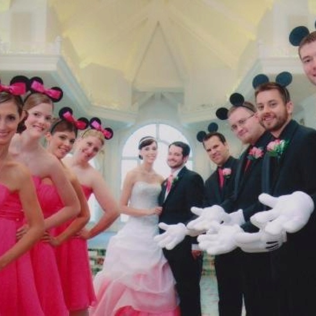 ブライズメイドがプリンセス？！プリンセスが勢ぞろい♡こんなに楽しい結婚式はない！にて紹介している画像