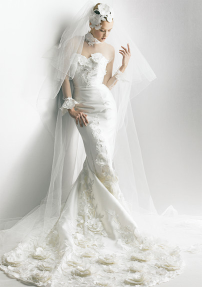 YUMI KATSURA: Japan's Proud Wedding Dress Brand by Yumi Katsura♡にて紹介している画像