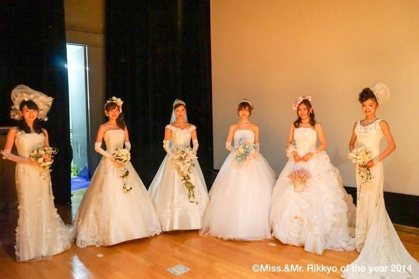 YUMI KATSURA: Japan's Proud Wedding Dress Brand by Yumi Katsura♡にて紹介している画像