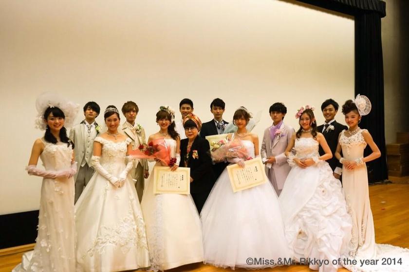 YUMI KATSURA: Japan's Proud Wedding Dress Brand by Yumi Katsura♡にて紹介している画像