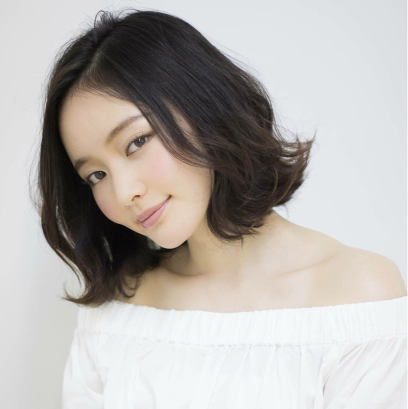 "After the Wedding... A Collection of Popular Hairstyles for Brides Who Want to Cut Their Hair Short!"にて紹介している画像