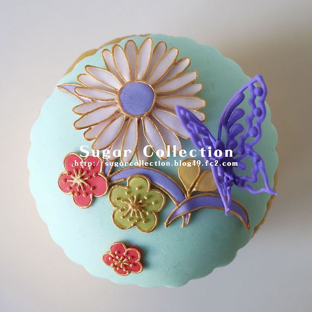 "This is Definitely Worthy of Being Called Wagashi! The Adorable Kimono-patterned Cupcakes Delight Me♡"にて紹介している画像