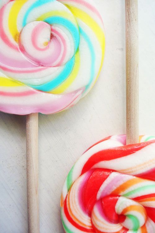 こんなポップなウエディングはいかが？キャンディライクな結婚式が可愛すぎる♡にて紹介している画像