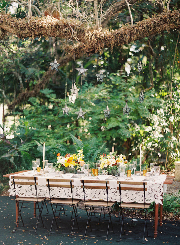 Charming Wedding with Greenery and Poppies at the Villa ♡にて紹介している画像