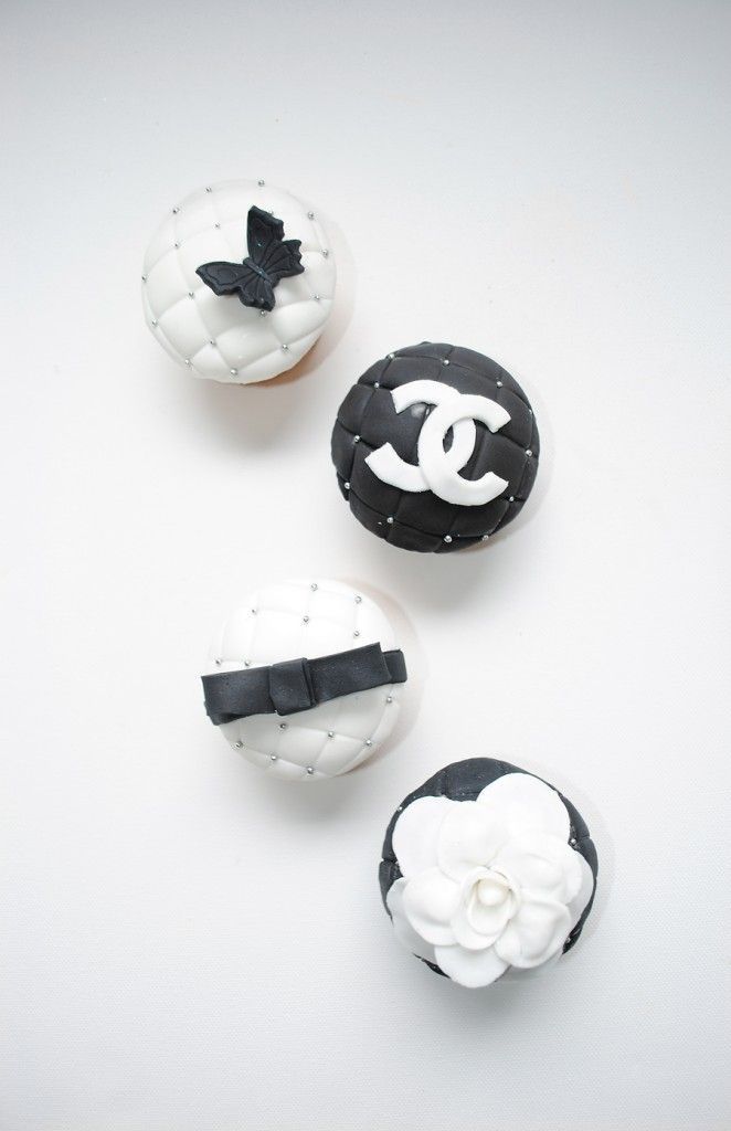 Is the Gift Chanel?! Celebrity-Style Treats with High-End CHANEL Cupcakes♡にて紹介している画像