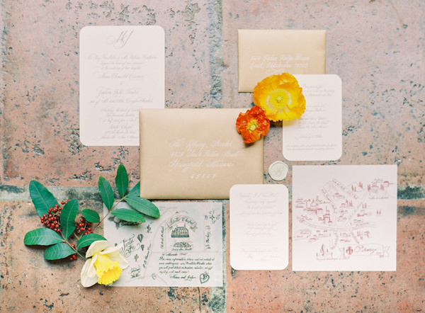 Charming Wedding with Greenery and Poppies at the Villa ♡にて紹介している画像