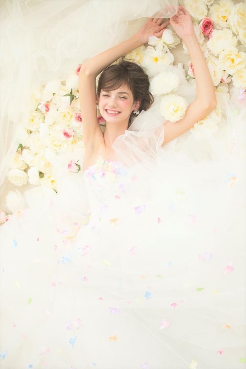[Complete Color Images Available] List of Dresses from KIYOKO HATA × marry's 1st Collectionにて紹介している画像