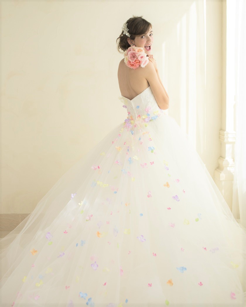 [Complete Color Images Available] List of Dresses from KIYOKO HATA × marry's 1st Collectionにて紹介している画像