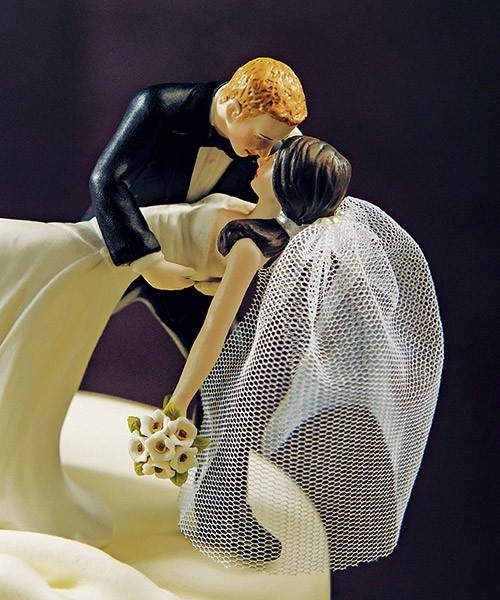 We've Compiled Cute Cake Toppers by Type ♡にて紹介している画像