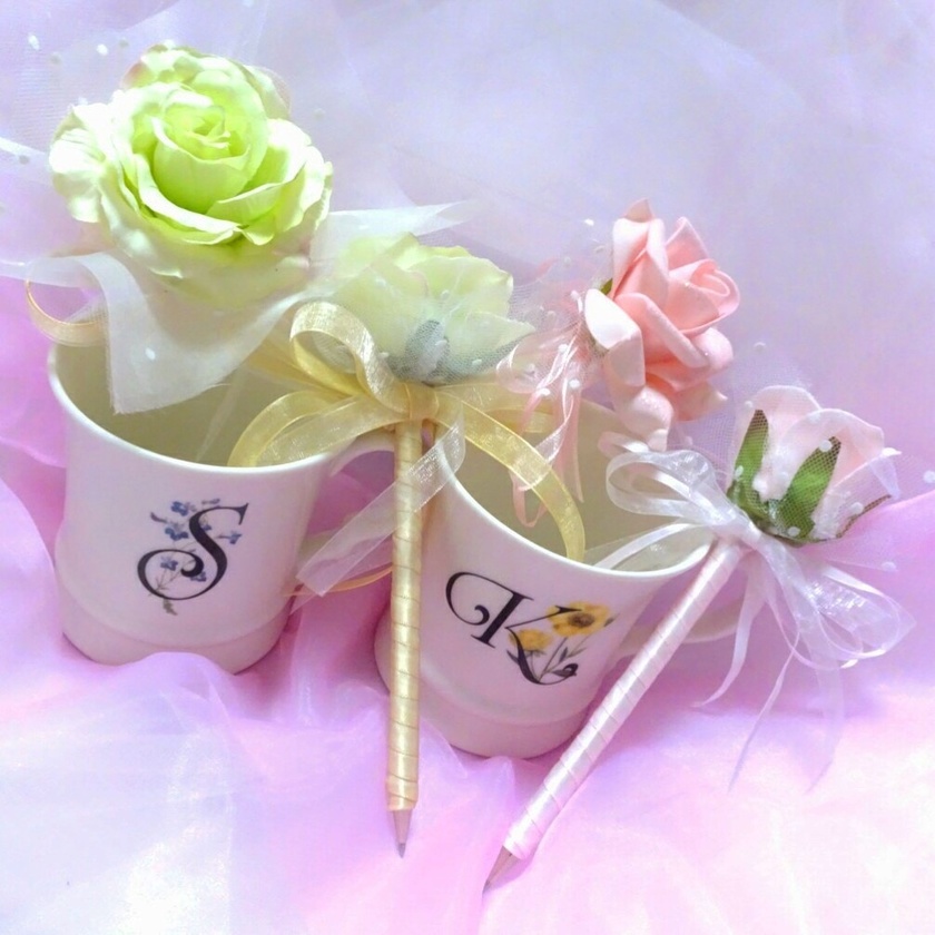 "7 Handmade Wedding Items Crafted Exclusively from 100 Yen Shop Materials"にて紹介している画像