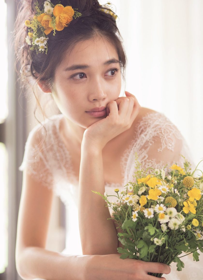 "Must-Ask Florists for Your Bouquet: 8 Handpicked Choices Bursting with Style and Passion♡"にて紹介している画像