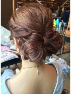 Full of Girly Taste: A Cute Ribbon Hair Arrangement Catalog by Four Different Styles ♩にて紹介している画像