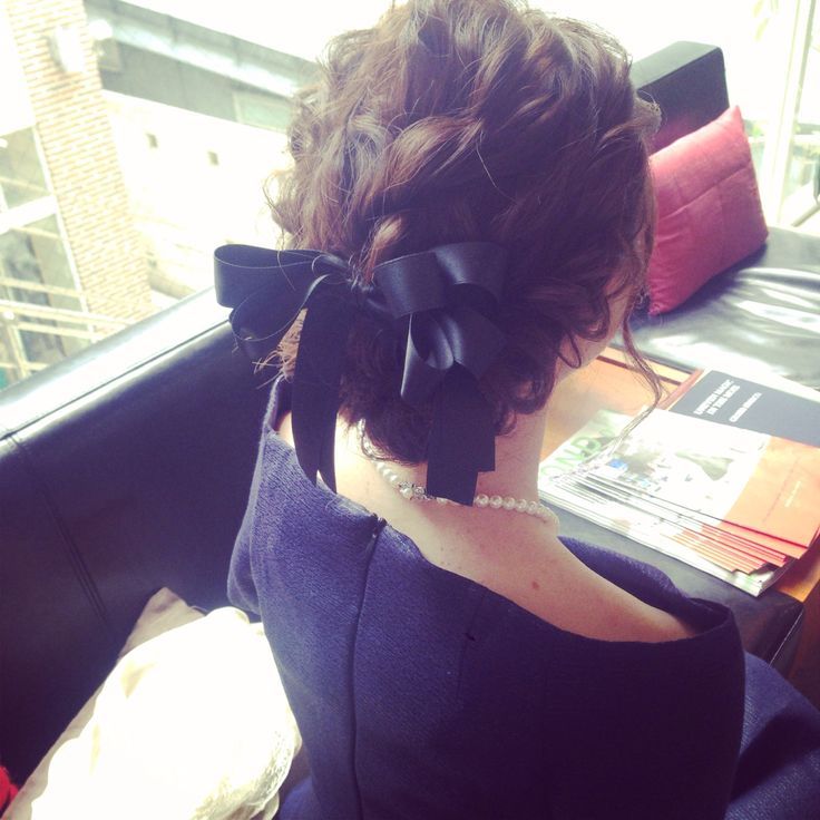 Full of Girly Taste: A Cute Ribbon Hair Arrangement Catalog by Four Different Styles ♩にて紹介している画像