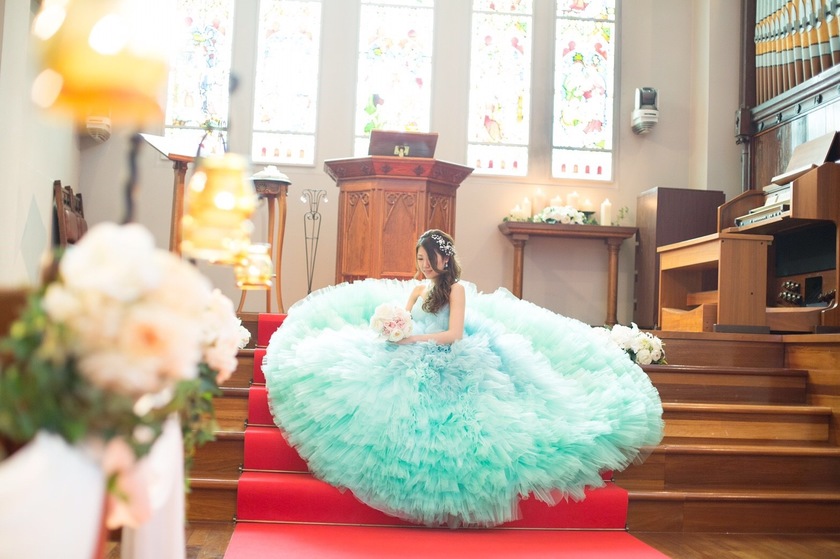 婚礼当天的【摄影拍摄】是什么？与前期拍摄和后期拍摄有什么区别？？にて紹介している画像