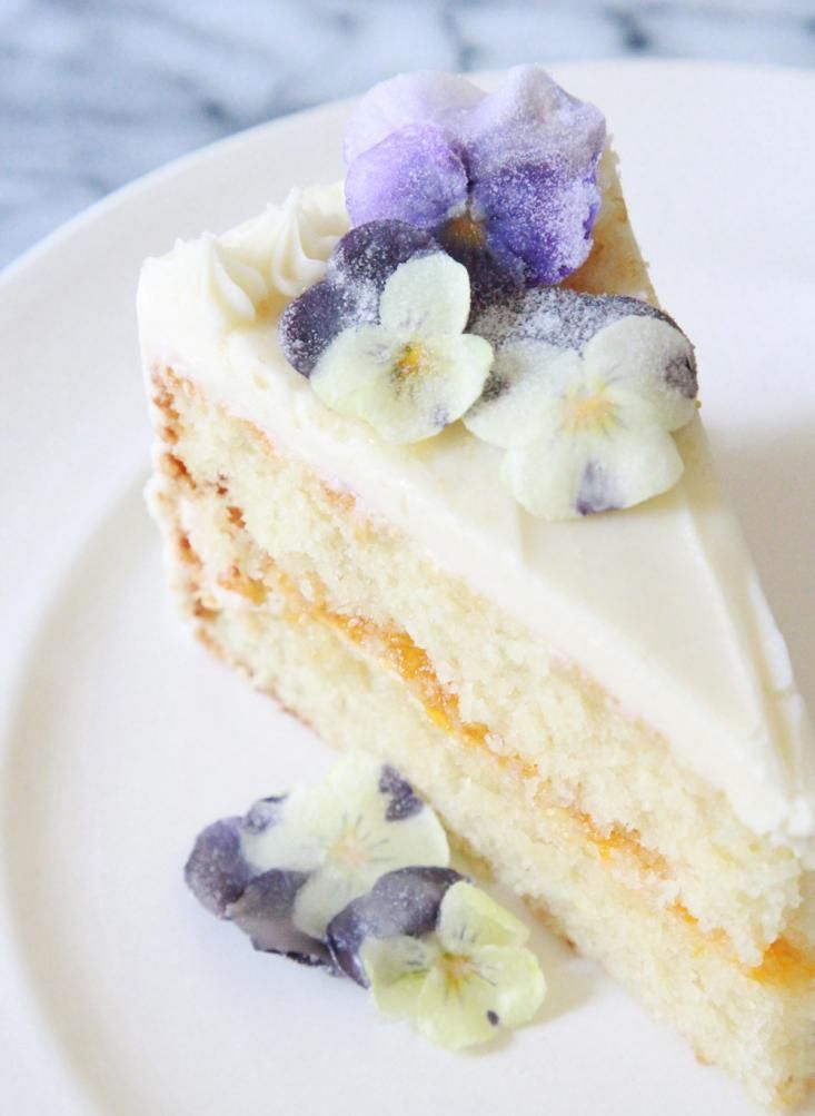 flower×food♡食べられるお花の可愛いアイデアをあつめました♡にて紹介している画像