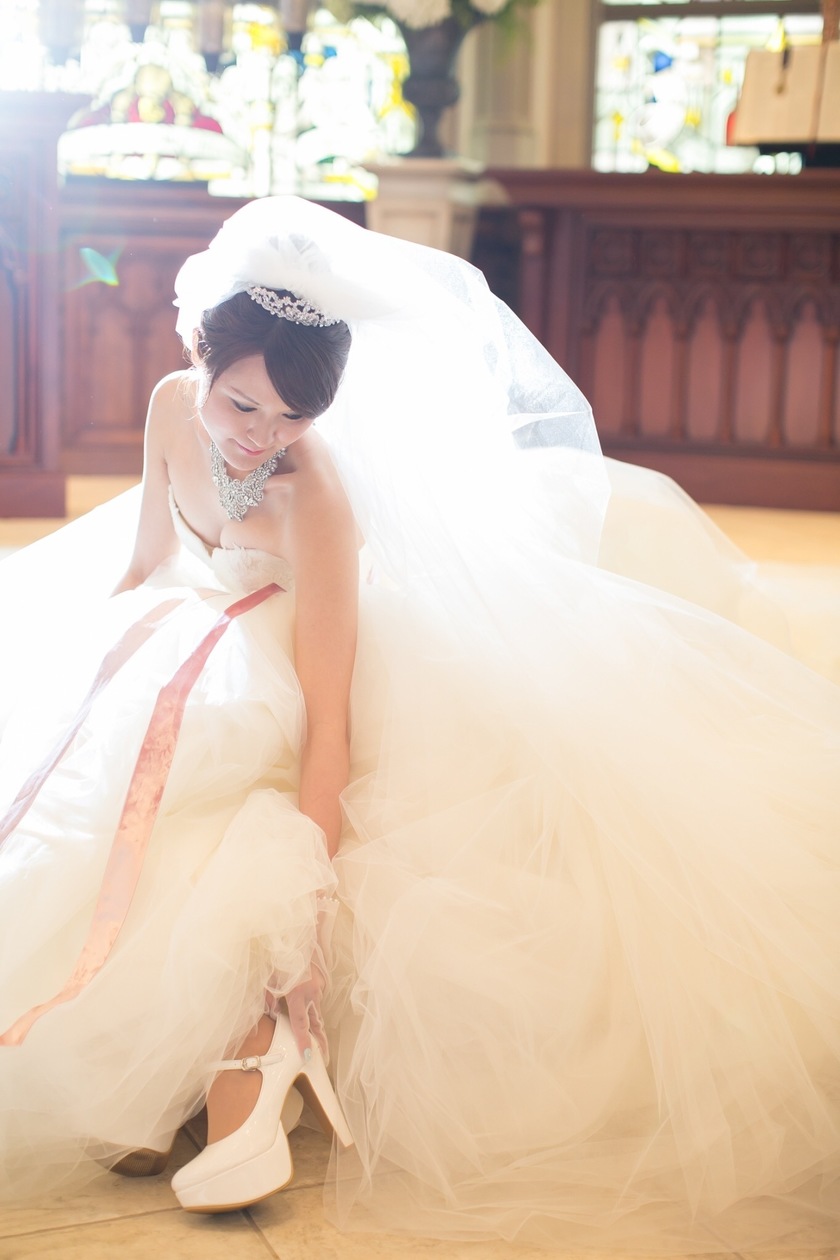 Mix and Match Your Favorite Piece! A Guide to Styling Vera Wang's Popular No. 1 Dress 'Ballerina' ♡にて紹介している画像