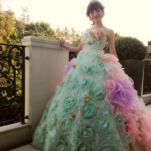 A Magical Dress Filled with a Girl's Dreams♡ Inspired by THE HANY's Colorful Dresses!にて紹介している画像