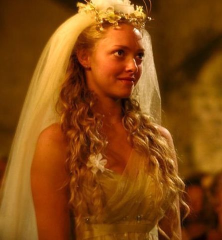 "I Want to Recreate the Brightest and Happiest Wedding in the World: Inspired by 'Mamma Mia!'"にて紹介している画像