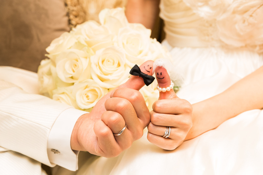 The Average Budget for a Sparkling Treasure on the Left Ring Finger: How Much is Reasonable for a Wedding Ring and Recommended Brands?にて紹介している画像