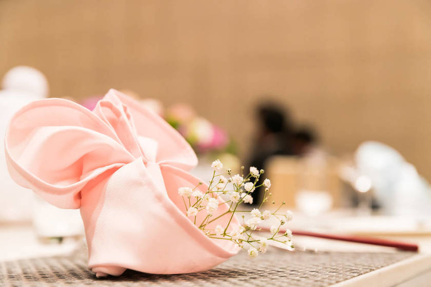 キュートなゲストテーブルにしたい場合専用♡とびきり可愛いナプキンの折り方3選にて紹介している画像