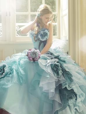 Adding Flowers to Cinderella Blue♡ Choose a Floral Dress for Your Colored Dress! *Blue Edition*にて紹介している画像