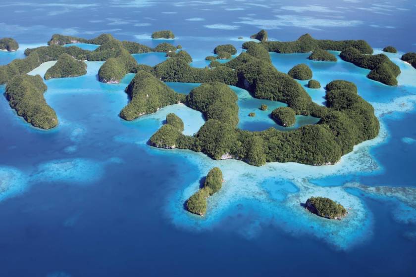 "Must-Visit Destinations for an Unforgettable Honeymoon: 5 Breathtaking Scenic Spots to Experience Together!"にて紹介している画像