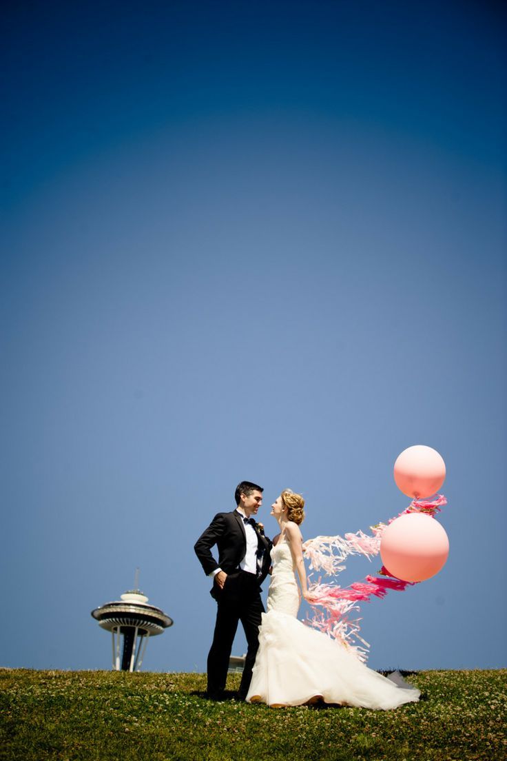 青空…夕焼け…雨上がり…たくさんの顔をもつ空と、愛し合う2人がロマンティック♡にて紹介している画像