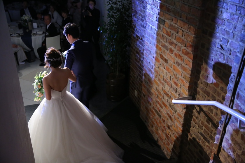 参考にしたい！３人の素敵花嫁さんのこだわりオープニングムービー全編ご紹介♡にて紹介している画像