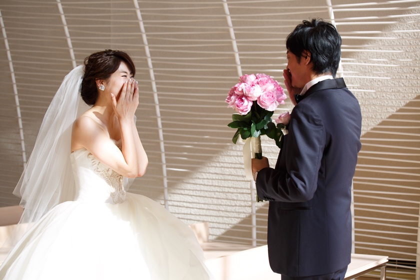 不仅仅是婚纱♡在婚礼当天穿上彩色礼服进行首次见面的美好时刻！にて紹介している画像