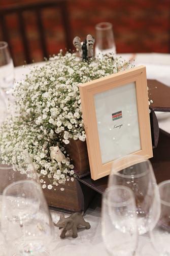 テーブルもかすみ草で埋めつくして♡かすみ草テーブルコーディネート総まとめ♡ にて紹介している画像