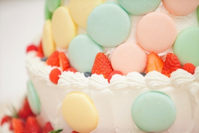 "9 Unique Wedding Cake Designs to Leave a Lasting Impression on Your Guests"にて紹介している画像