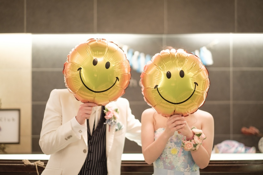 何色・どんな形にする？バルーンリリースやドロップ＆フライの時に新郎新婦さんが持つ風船まとめ＊にて紹介している画像