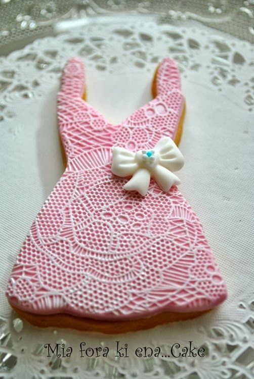 レース模様が可愛いクッキーをあつめました♡にて紹介している画像