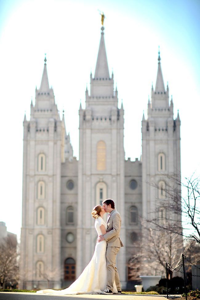 青空…夕焼け…雨上がり…たくさんの顔をもつ空と、愛し合う2人がロマンティック♡にて紹介している画像