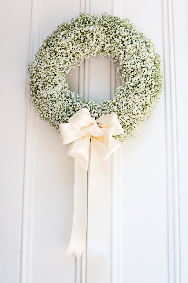 "I Never Knew She Was This Cute! Wedding Ideas Featuring Baby's Breath♡"にて紹介している画像