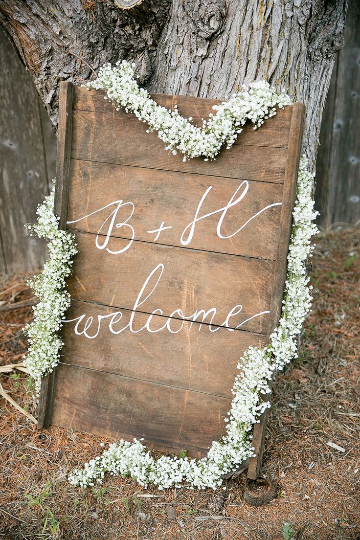 "I Never Knew She Was This Cute! Wedding Ideas Featuring Baby's Breath♡"にて紹介している画像