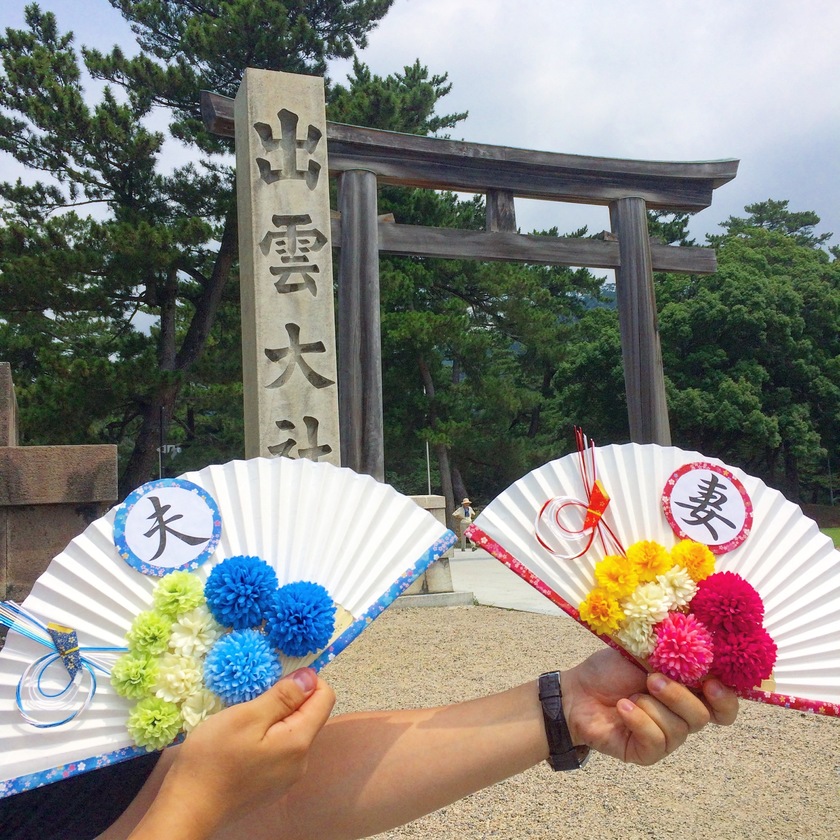 Charming DIY "Fan Bouquet Props" by Senior Brides to Complement Japanese Traditional Attire!にて紹介している画像