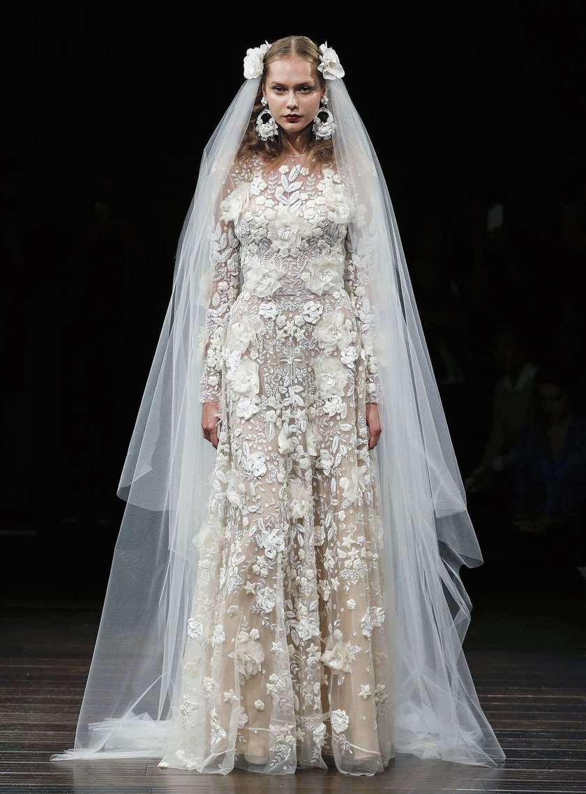 All About Trendy Imported Dresses: 8 Popular Overseas Wedding Dress Brands You Need to Know ♡にて紹介している画像